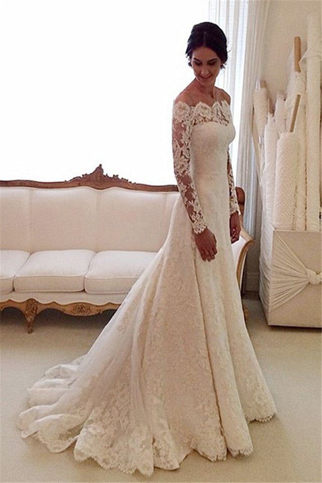lace wedding dress with sleeves